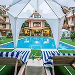 Fabhotel Prime Pool Point Highland, Candolim Beach